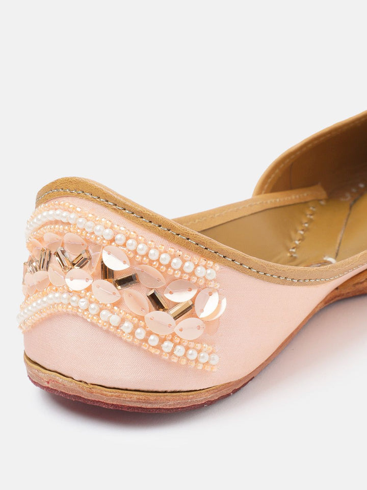 House of Pataudi Women Embellished Mojaris