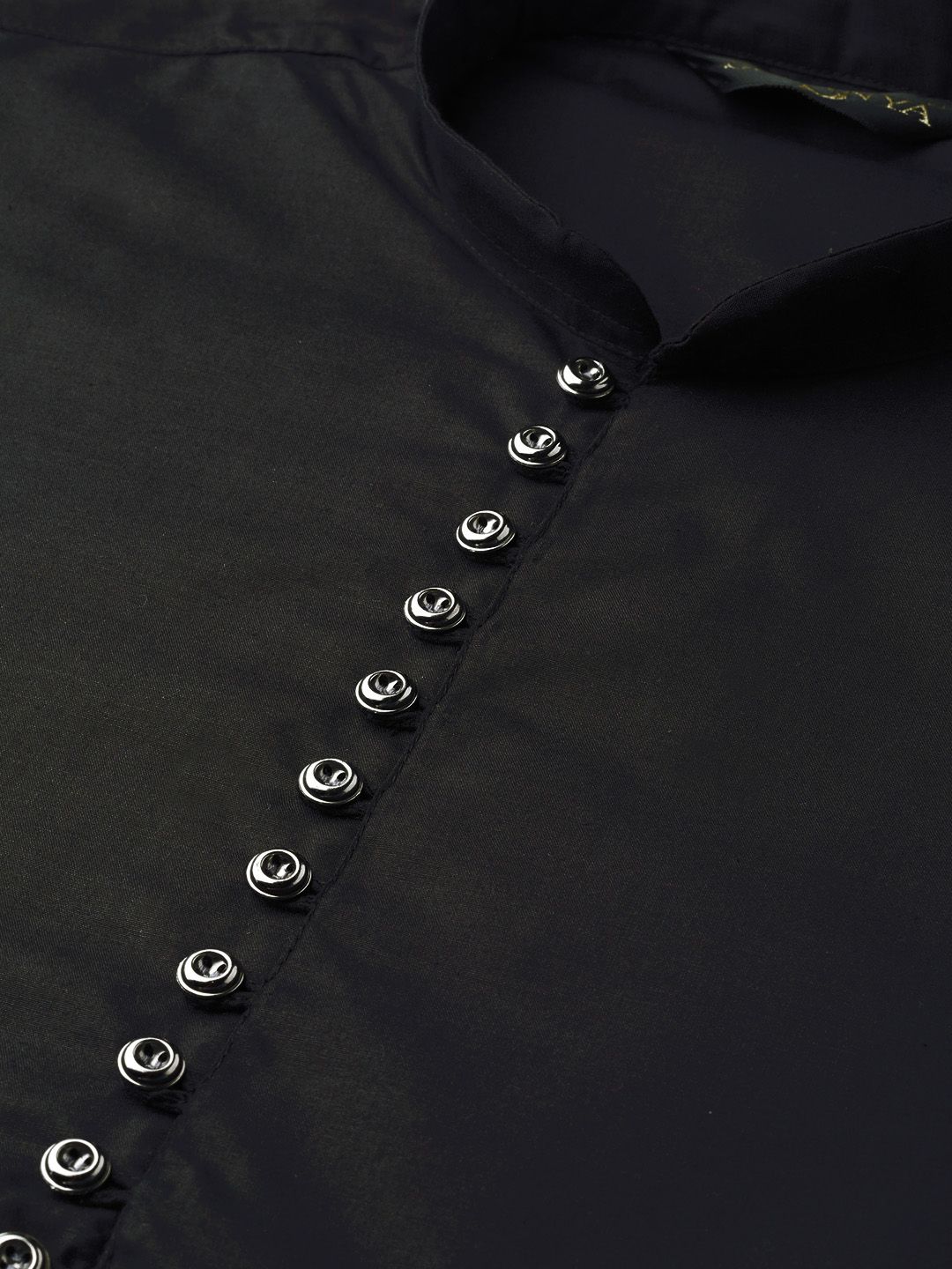 SOJANYA Men Black Solid Straight Kurta with Asymmetric Hem