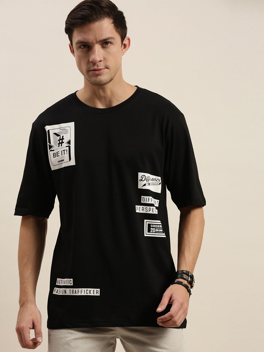 Difference of Opinion Men Black Printed Loose Fit T-shirt