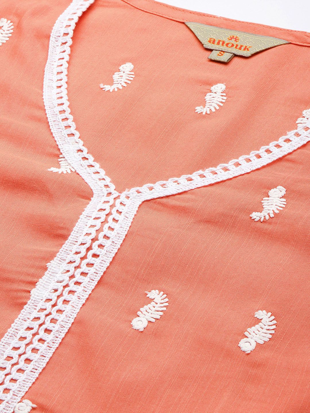 Anouk Ethnic Motifs Embroidered Kurta with Trousers