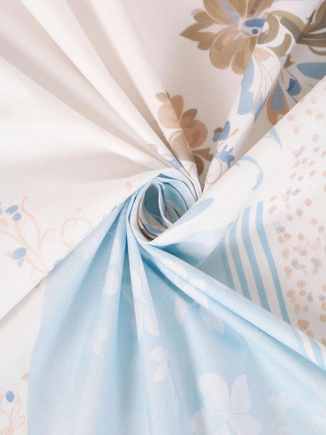 KLOTTHE Blue & White Geometric 400 TC King Bedsheet with 2 Pillow Covers