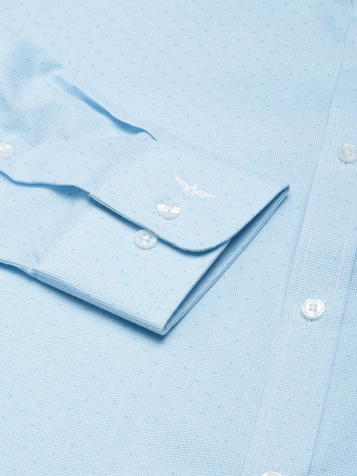 Park Avenue Textured Slim Fit Opaque Formal Shirt