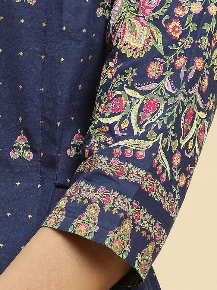W Ethnic Motifs Printed Round Neck Pure Cotton Straight Kurta