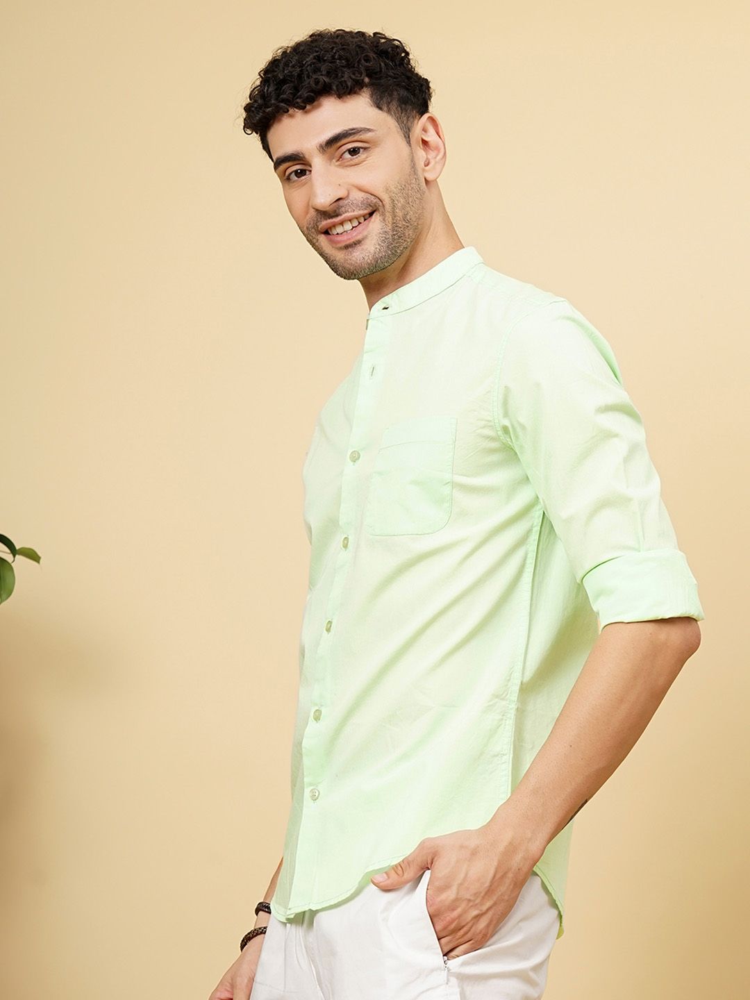The Indian Garage Co Men Green Solid Casual Cotton Shirt