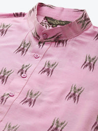 Sojanya Men Pink & Black Geometric Ikkat Cotton Kurta
