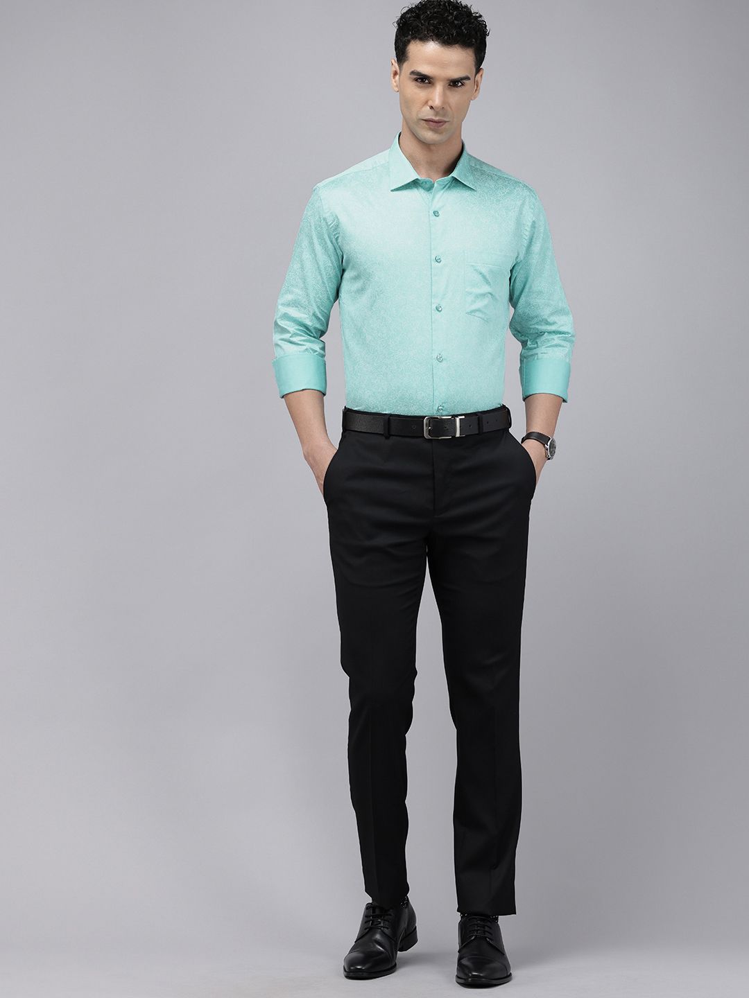 Park Avenue Slim Fit Opaque Floral Printed Pure Cotton Formal Shirt