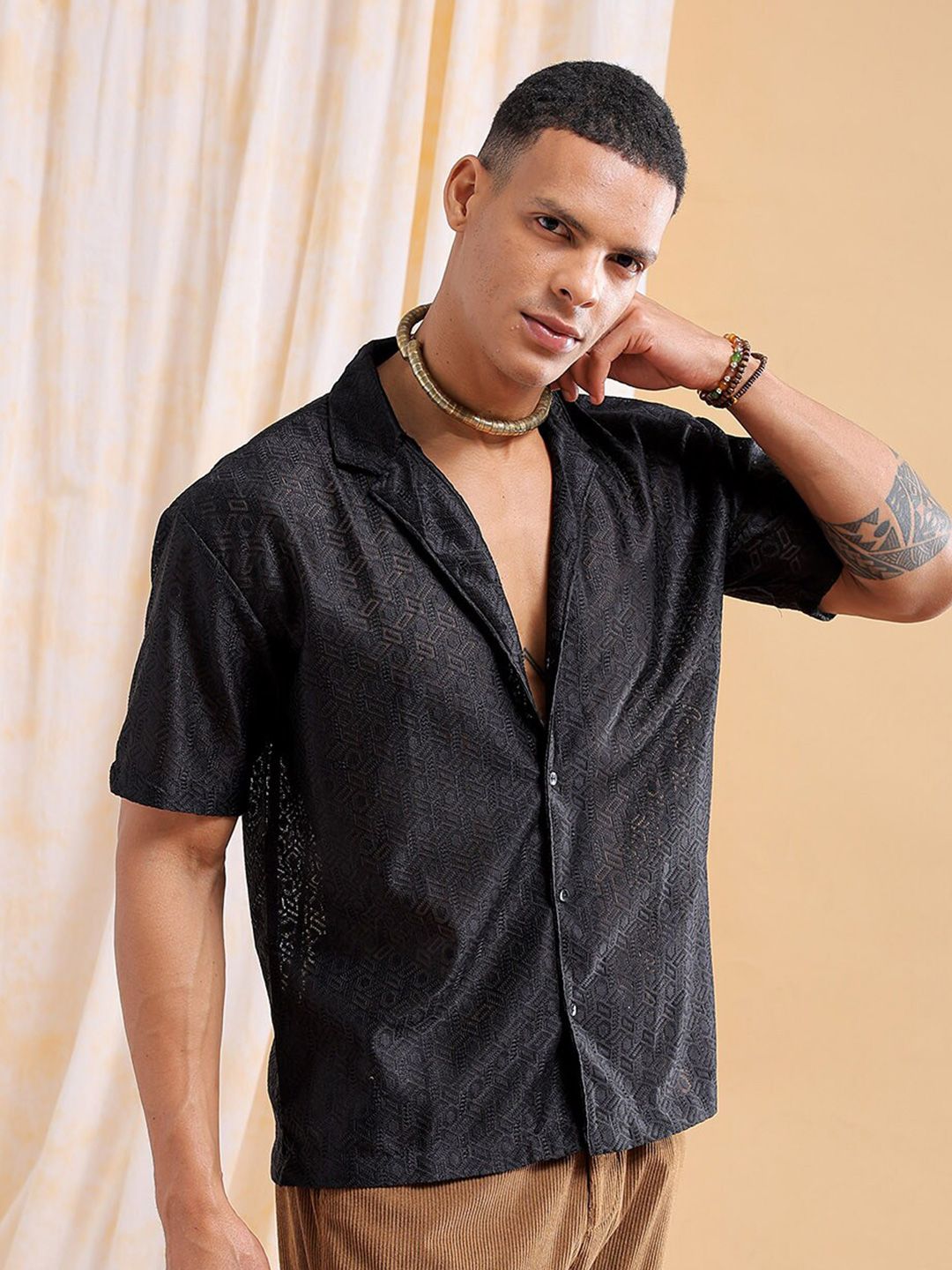 The Indian Garage Co Men Slim Fit Warp Knit Lace Resortwear Shirt