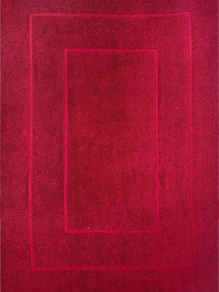 BOMBAY DYEING Maroon Textured Pure Cotton Anti Skid Bath Rugs