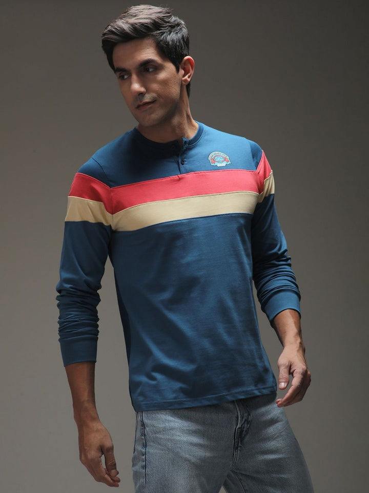 Difference Of Opinion Men Regular Fit Short Sleeve Printed Henley Tshirt