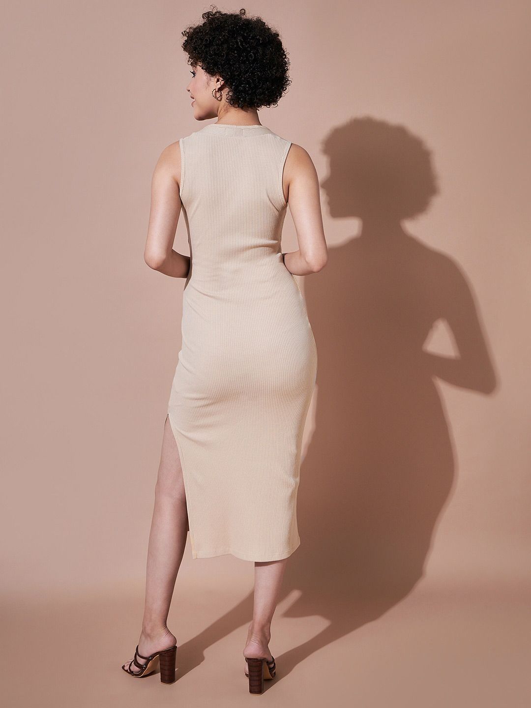 SASSAFRAS BASICS Sheath Midi Dress