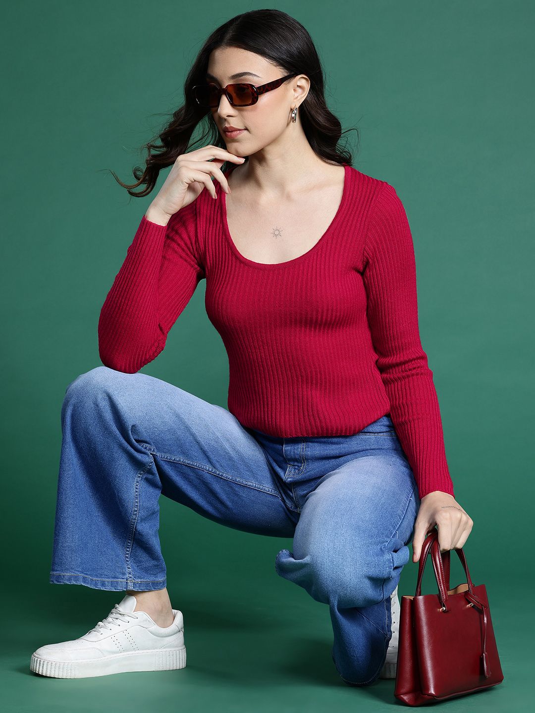 DressBerry Scoop Neck Ribbed Pullover