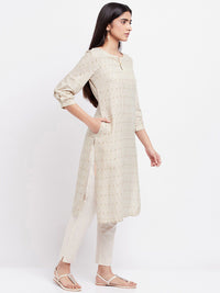 W Striped Notched Neck Straight Kurta