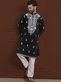 SOJANYA LUXE Motif Etnik Bersulam Kolar Mandarin Lurus Kapas Tulen Kurta & Piyama