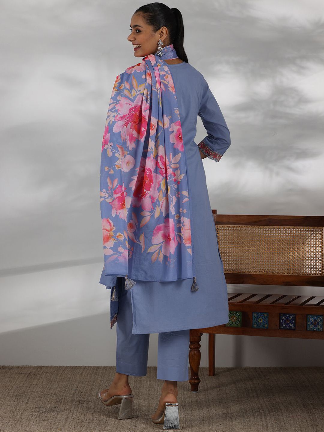Libas Women Floral Embroidered Regular Thread Work Pure Cotton Kurta with Trousers & With Dupatta