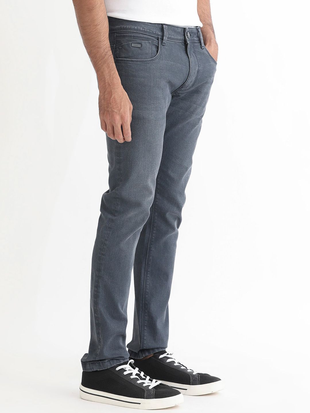 RARE RABBIT Men Colmer Slim Fit Mid-Rise Stretchable Jeans