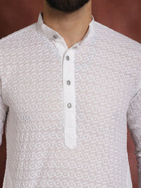 SOJANYA Men White Floral Floral Chikankari Cotton Straight Kurta