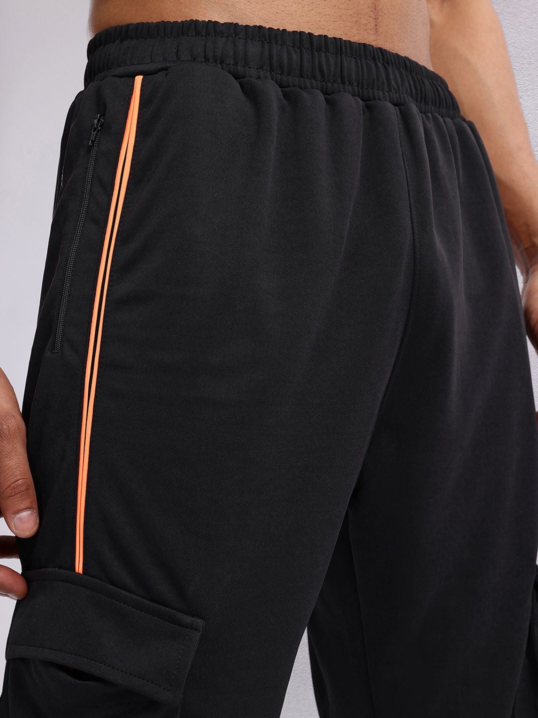 HRX by Hrithik Roshan Men Rapid-Dry Cargo Style Training Joggers
