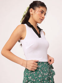 DressBerry Textured Fitted Crop Top