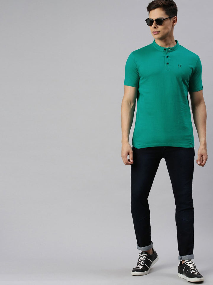 Urbano Fashion Men Teal Green Slim Fit Solid Mandarin Collar Pure Cotton T-shirt