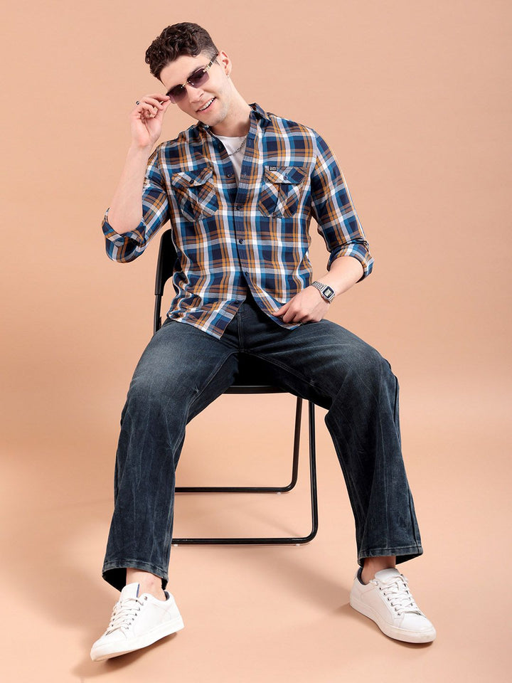The Indian Garage Co Men Khaki & Navy Blue Slim Fit Checked Casual Shirt