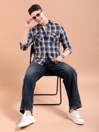 The Indian Garage Co Men Khaki & Navy Blue Slim Fit Checked Casual Shirt