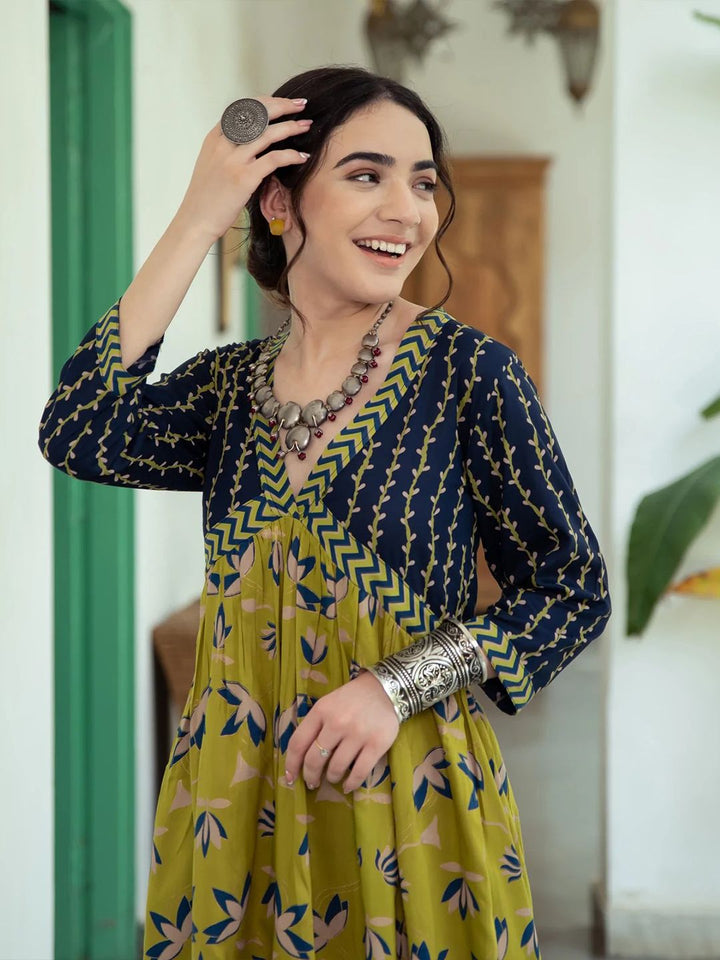Rustorange Olive Green Floral Maxi Dress