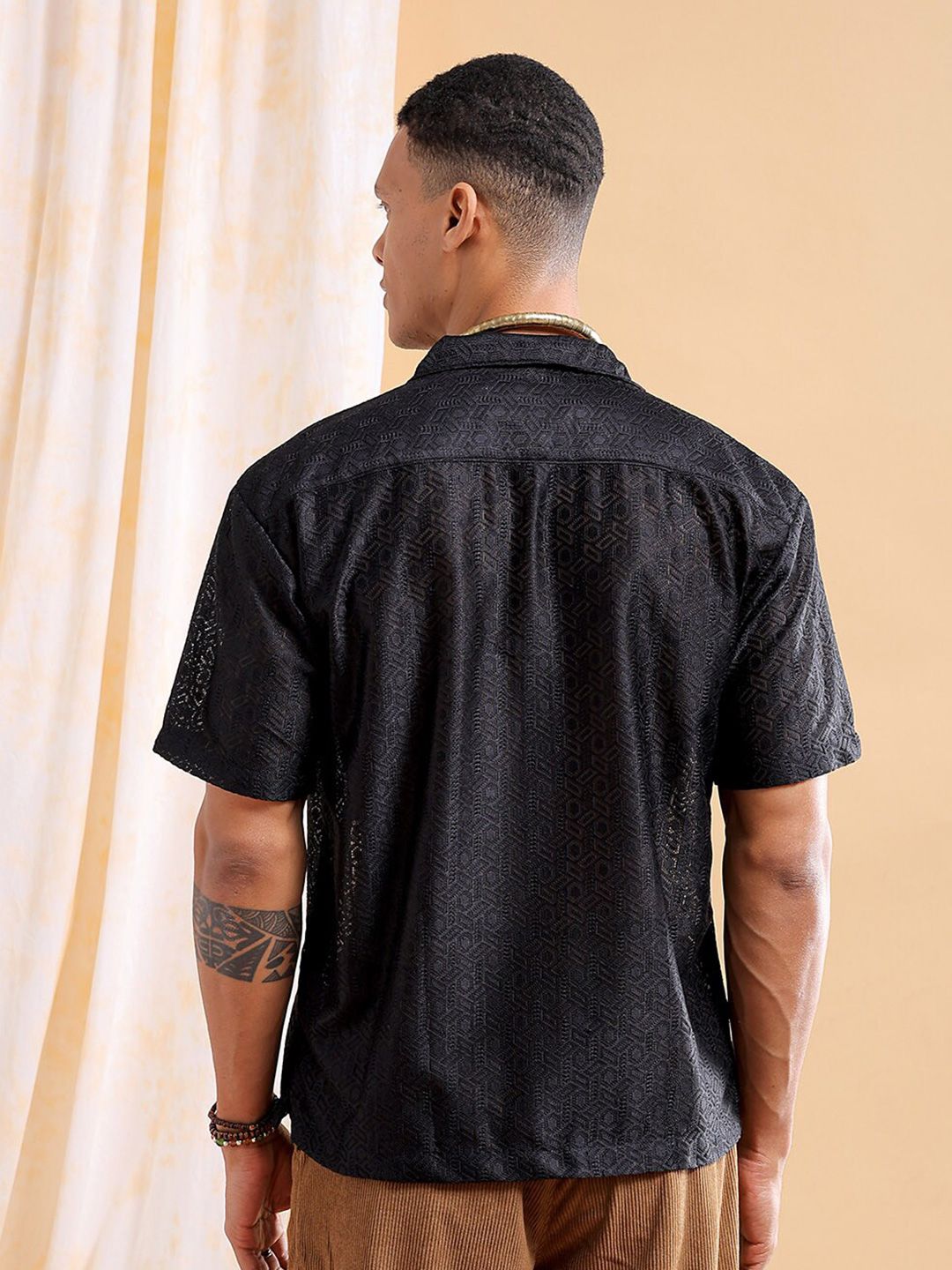The Indian Garage Co Men Slim Fit Warp Knit Lace Resortwear Shirt