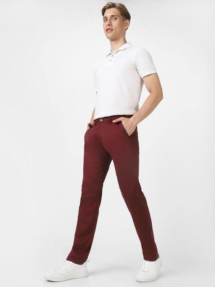 Urbano Fashion Men Maroon Slim Fit Solid Chinos