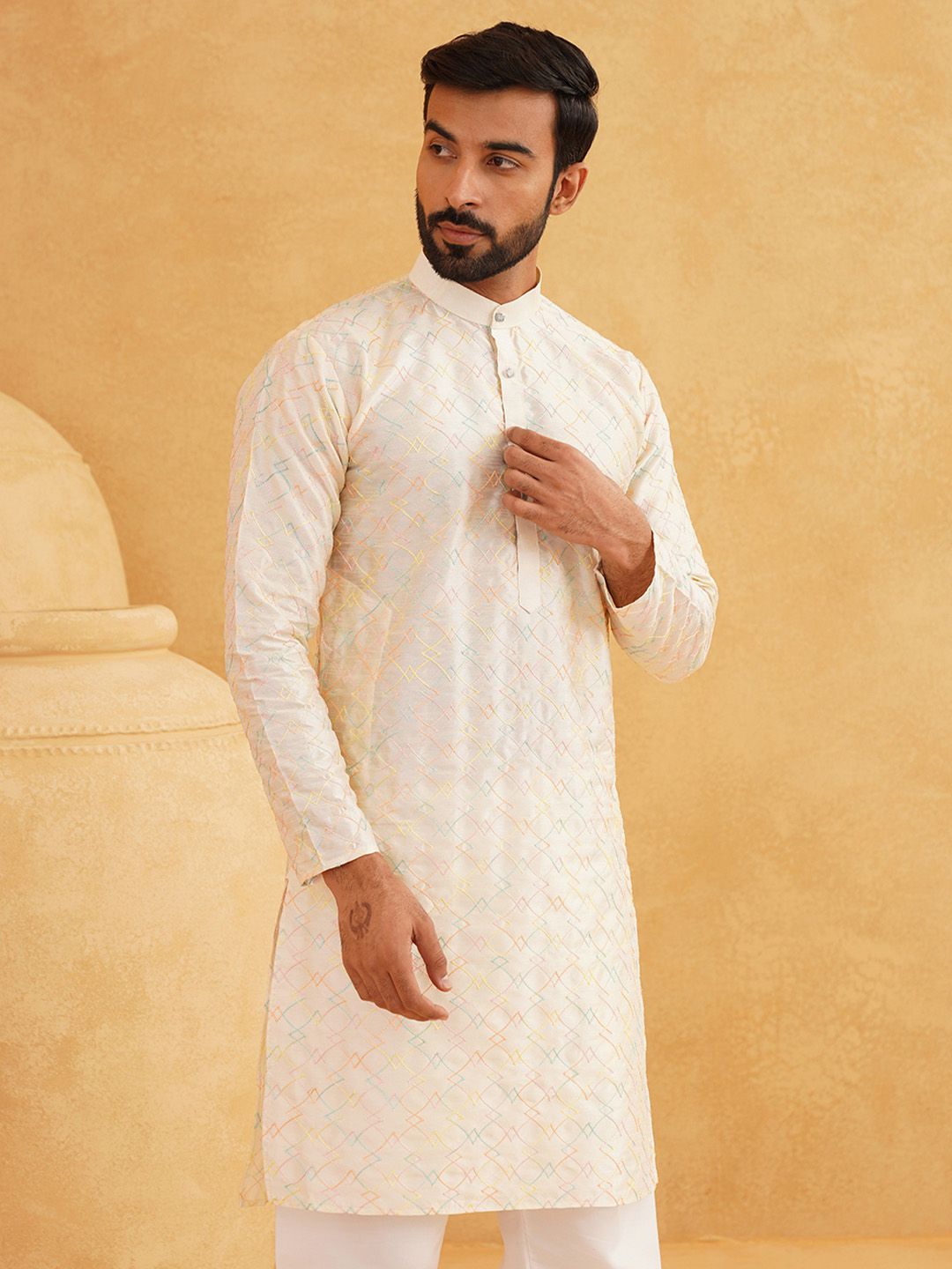 SOJANYA Kurta Kolar Band Bersulam Geometrik