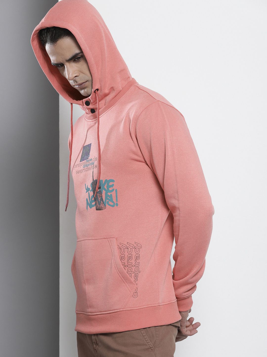 The Indian Garage Co Men Pink Printed Hooded Sweatshirt