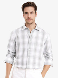 RARE RABBIT Men Comfort Spread Collar Checked Cotton Casual Shirt
