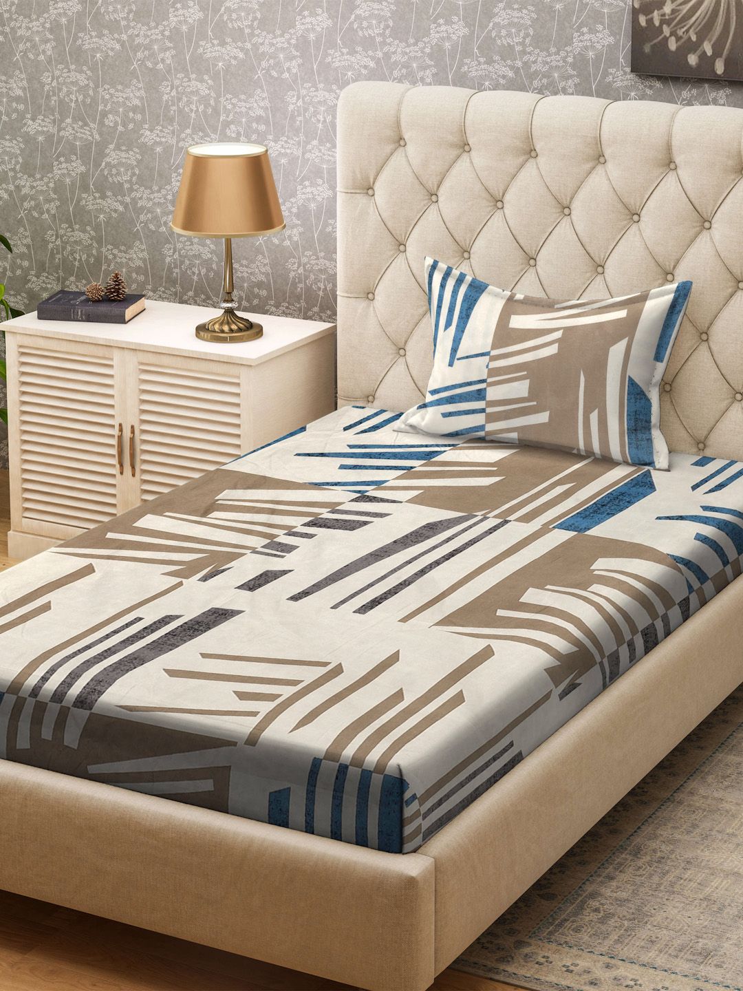 KLOTTHE Green & Brown Printed 300 TC Single Bedsheet & Pillow Covers