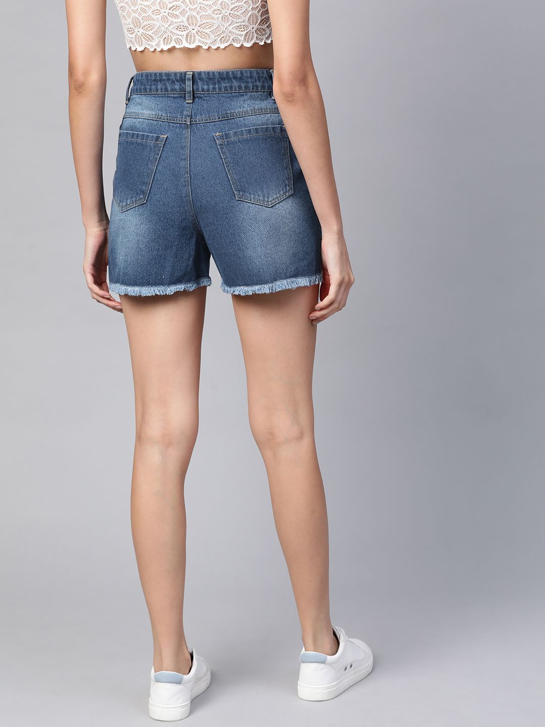 SASSAFRAS Women Blue Washed High-Rise Denim Shorts