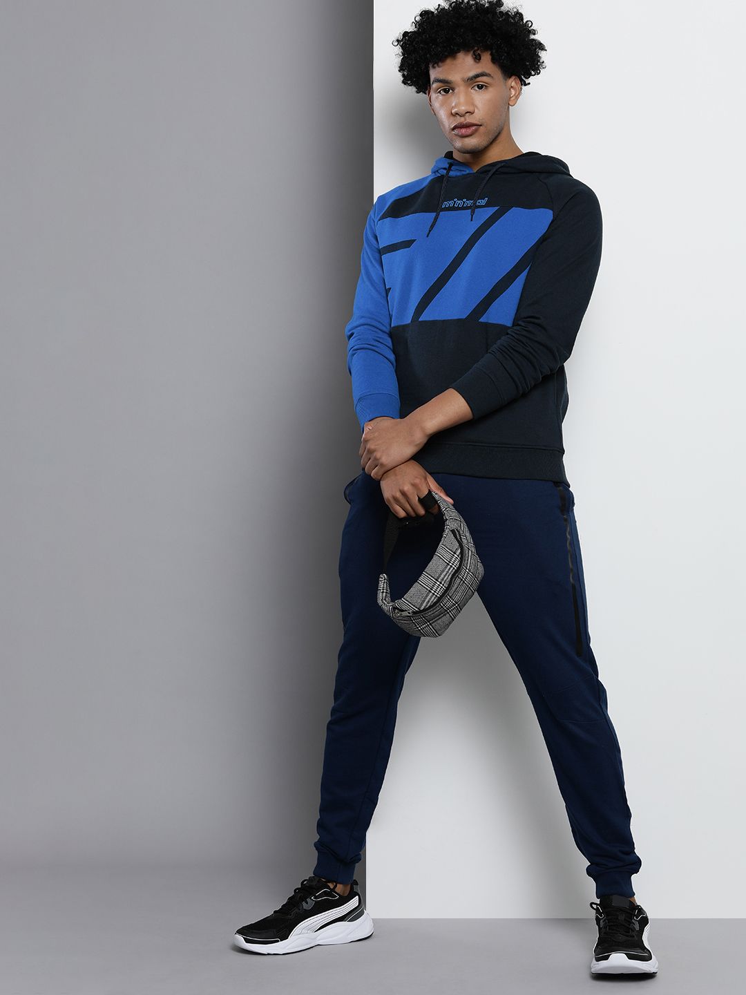 The Indian Garage Co Men Navy Blue Printed Hooded Sweatshirt