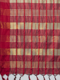 Saree mall Checks Silk Blend Saree