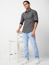 SPYKAR Spread Collar Long Sleeves Slim Fit Cotton Casual Shirt