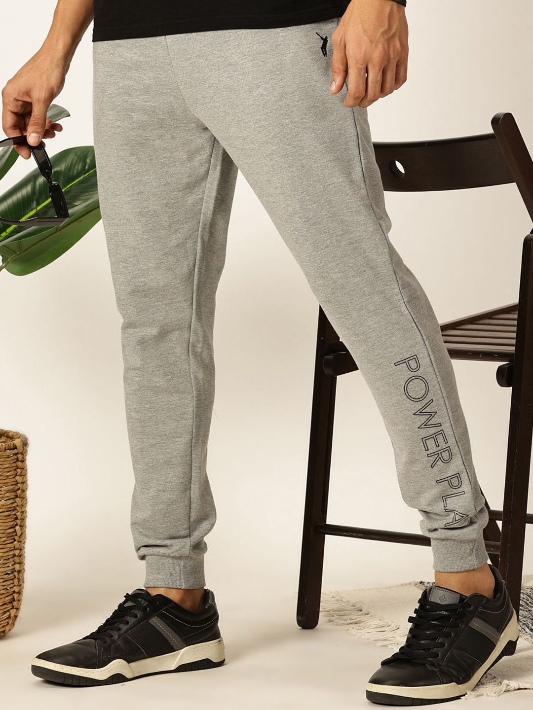 Thomas Scott Men Slim Fit Mid-Rise Joggers