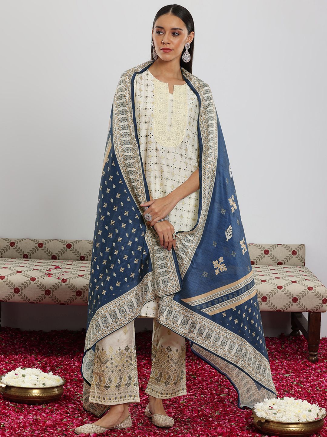 Libas Ethnic Motifs Printed Kurta with Palazzos & With Dupatta