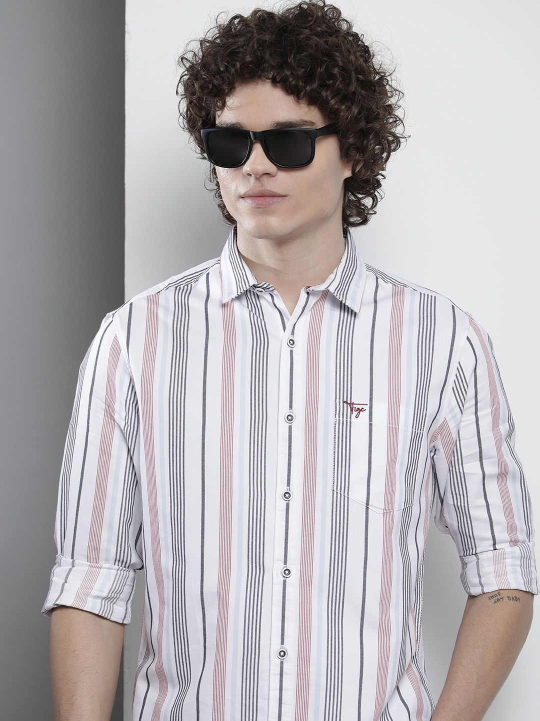 The Indian Garage Co Men Regular Fit Striped Casual Shirt