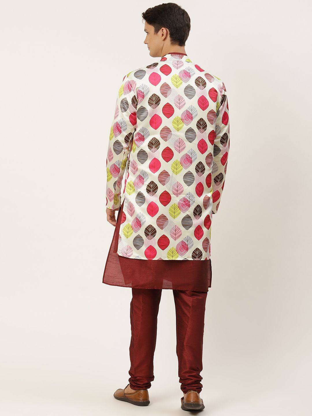 SOJANYA Men Maroon Layered Kurta with Churidar & Jacket