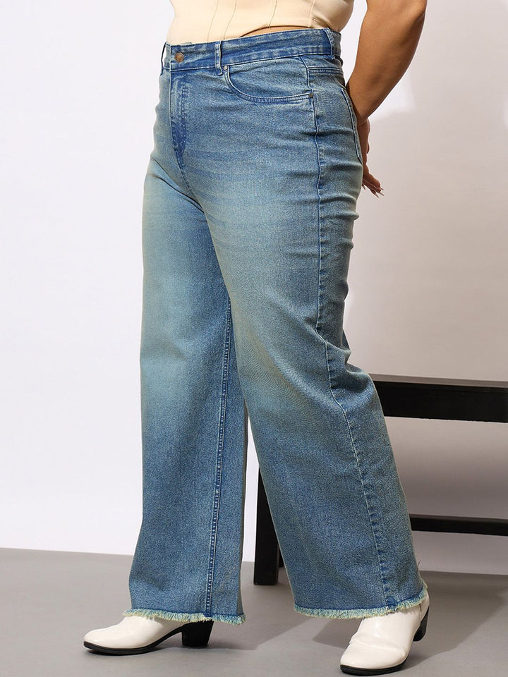 SASSAFRAS Curve Women PLus Size Comfort Acid Wash Clean Look Stretchable Jeans