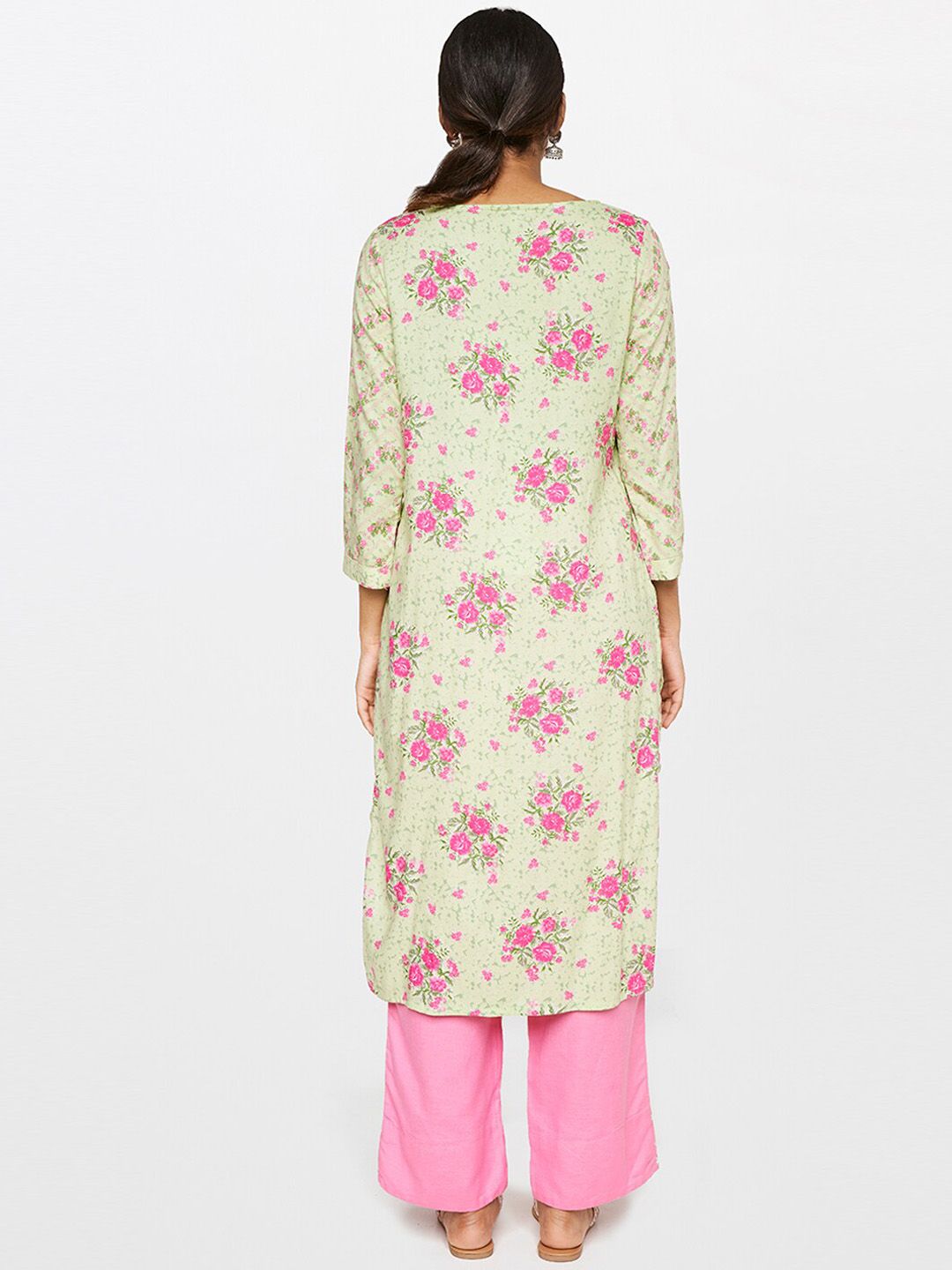 Global Desi Women Floral Printed Kurta