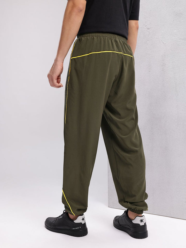 HRX by Hrithik Roshan Men Contrast Piping Lifestyle Joggers