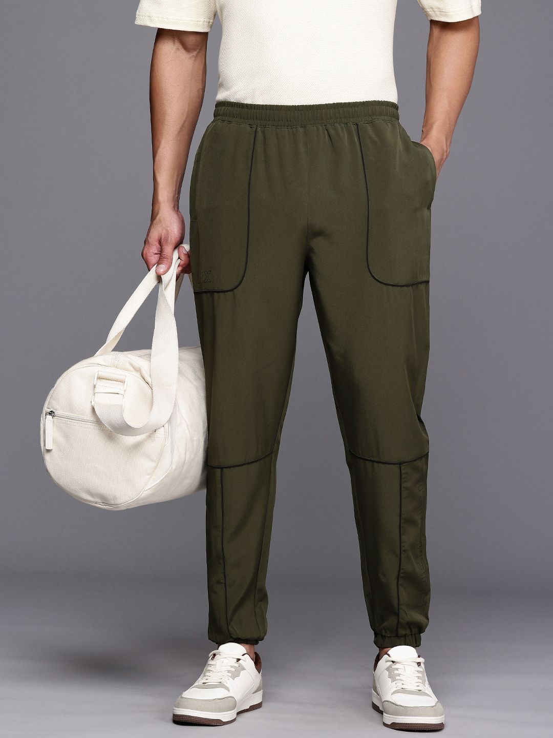 HRX by Hrithik Roshan Men Olympic-Collection Relaxed Fit Lifestyle Joggers