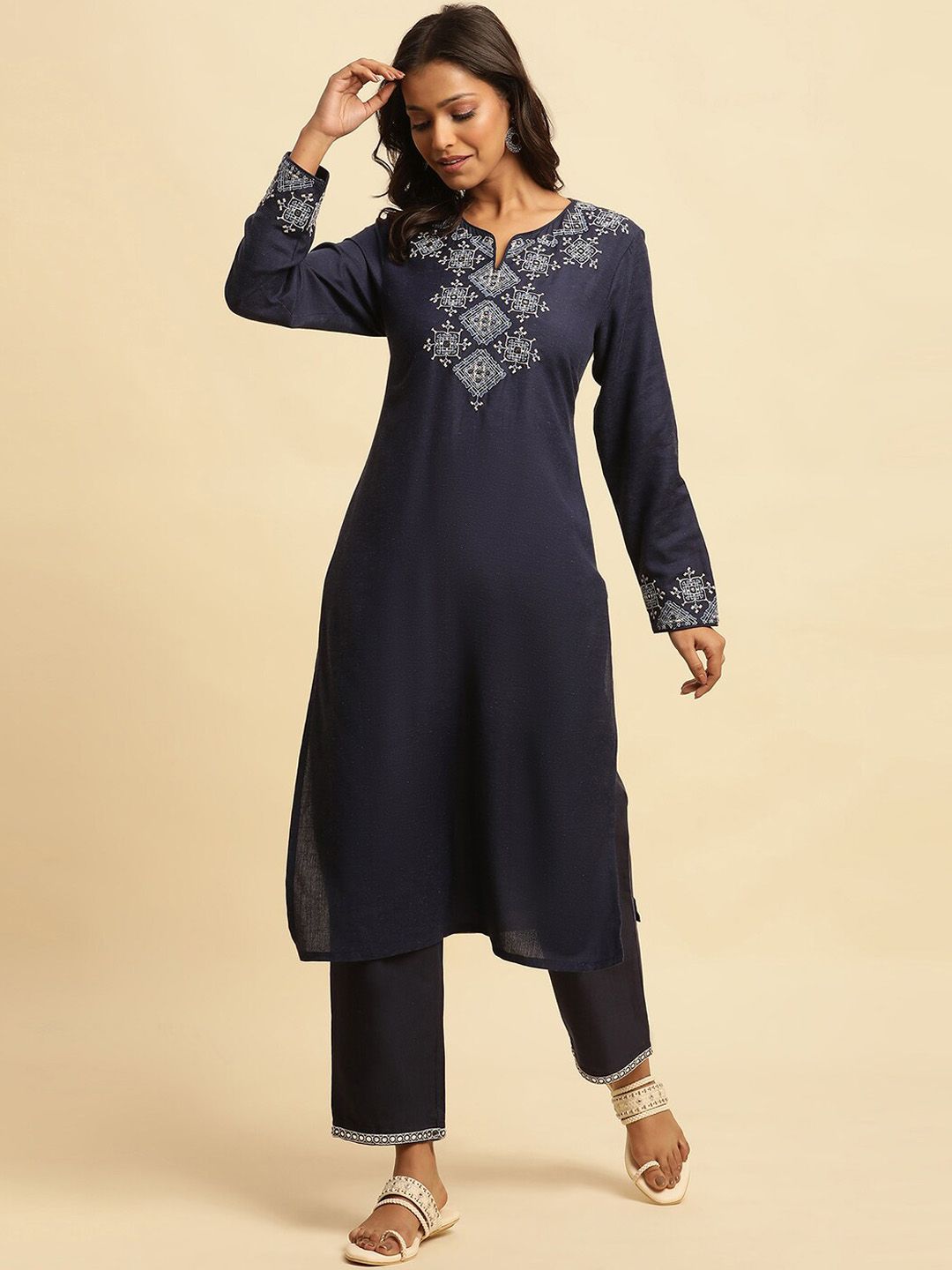 W Women Mid-Rise Ethnic Parallel Trousers