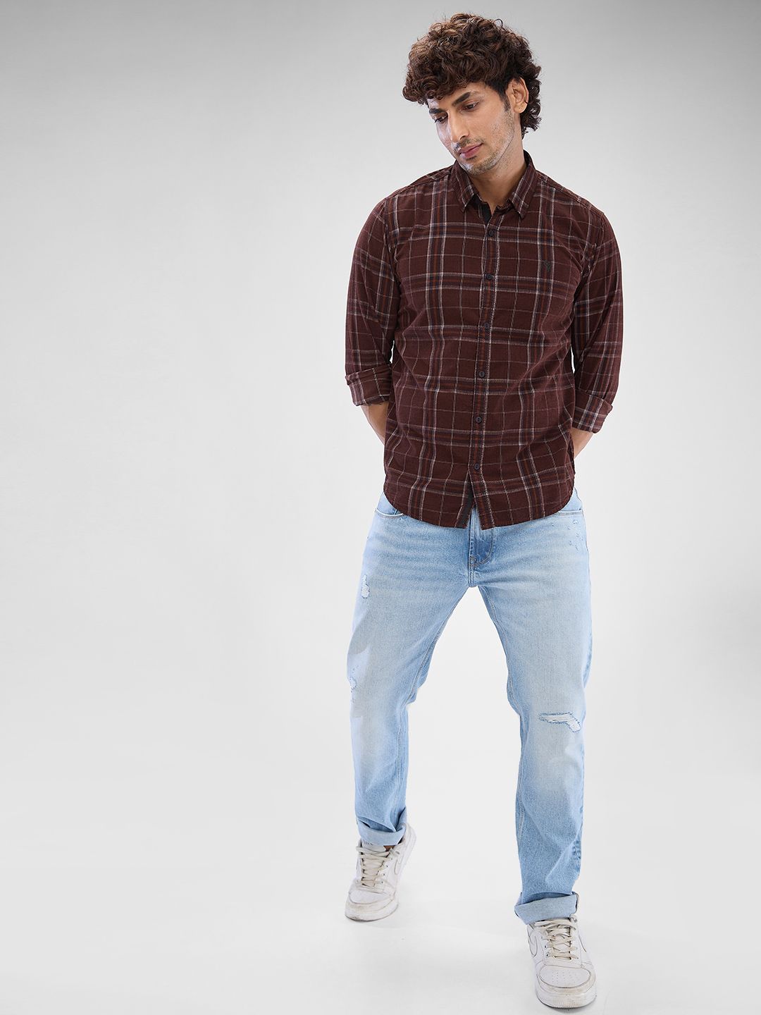SPYKAR Men Slim Fit Tartan Checks Opaque Checked Casual Shirt