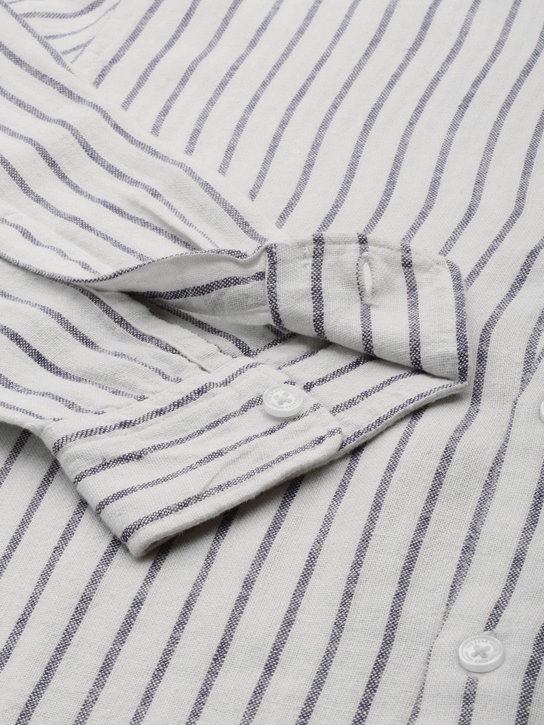 THE BEAR HOUSE Men White & Black Slim Fit Striped Cotton Casual Shirt