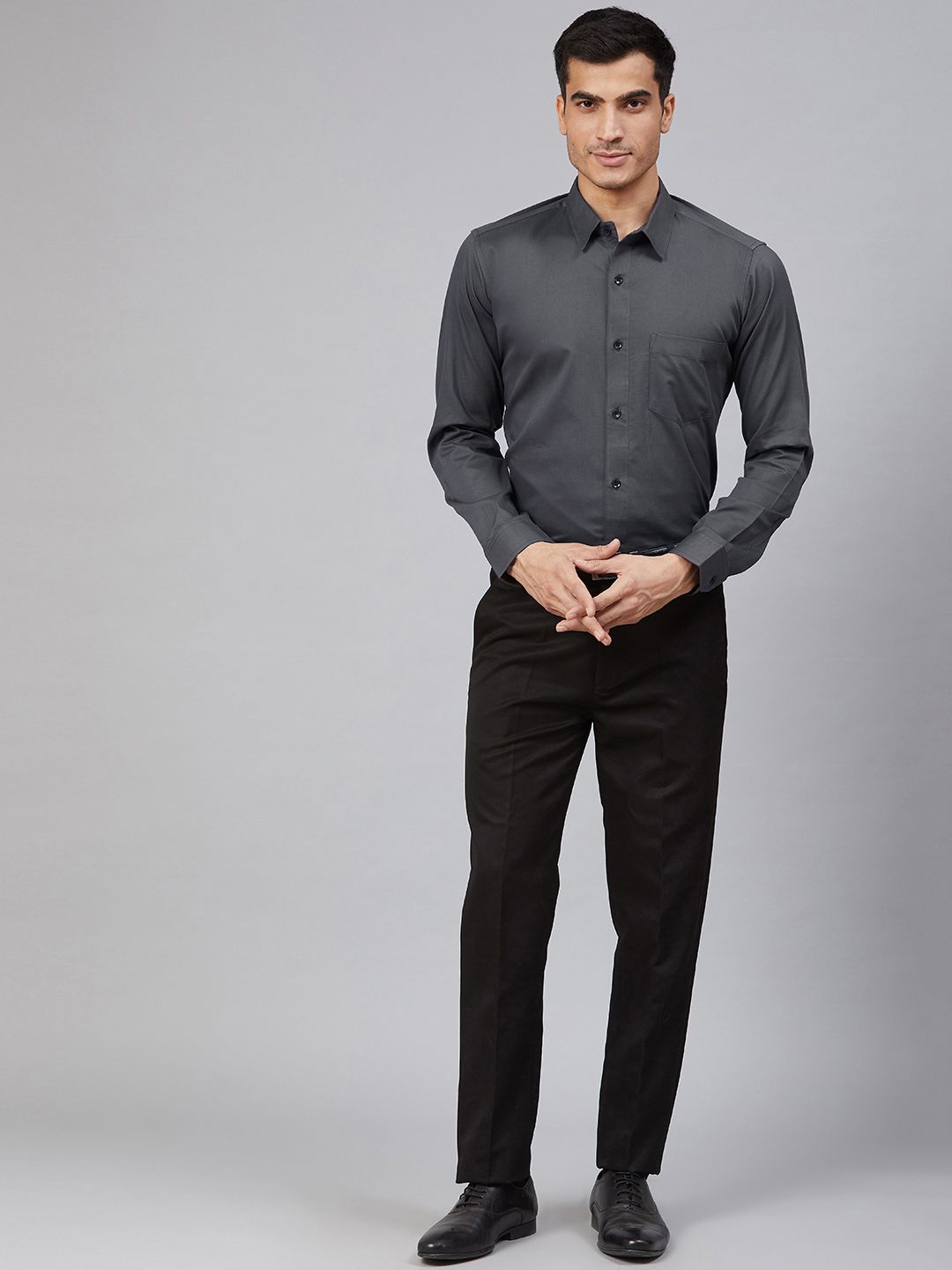 DENNISON Men Charcoal Grey Smart Slim Fit Solid Formal Shirt