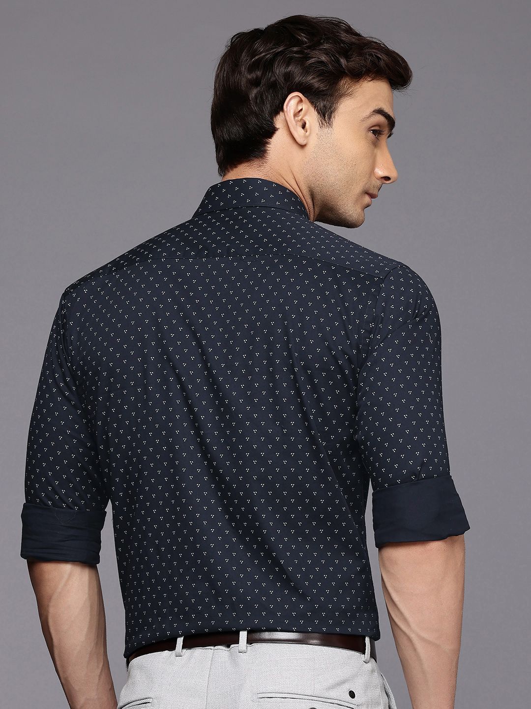 Raymond Slim Fit Geometric Printed Pure Cotton Formal Shirt