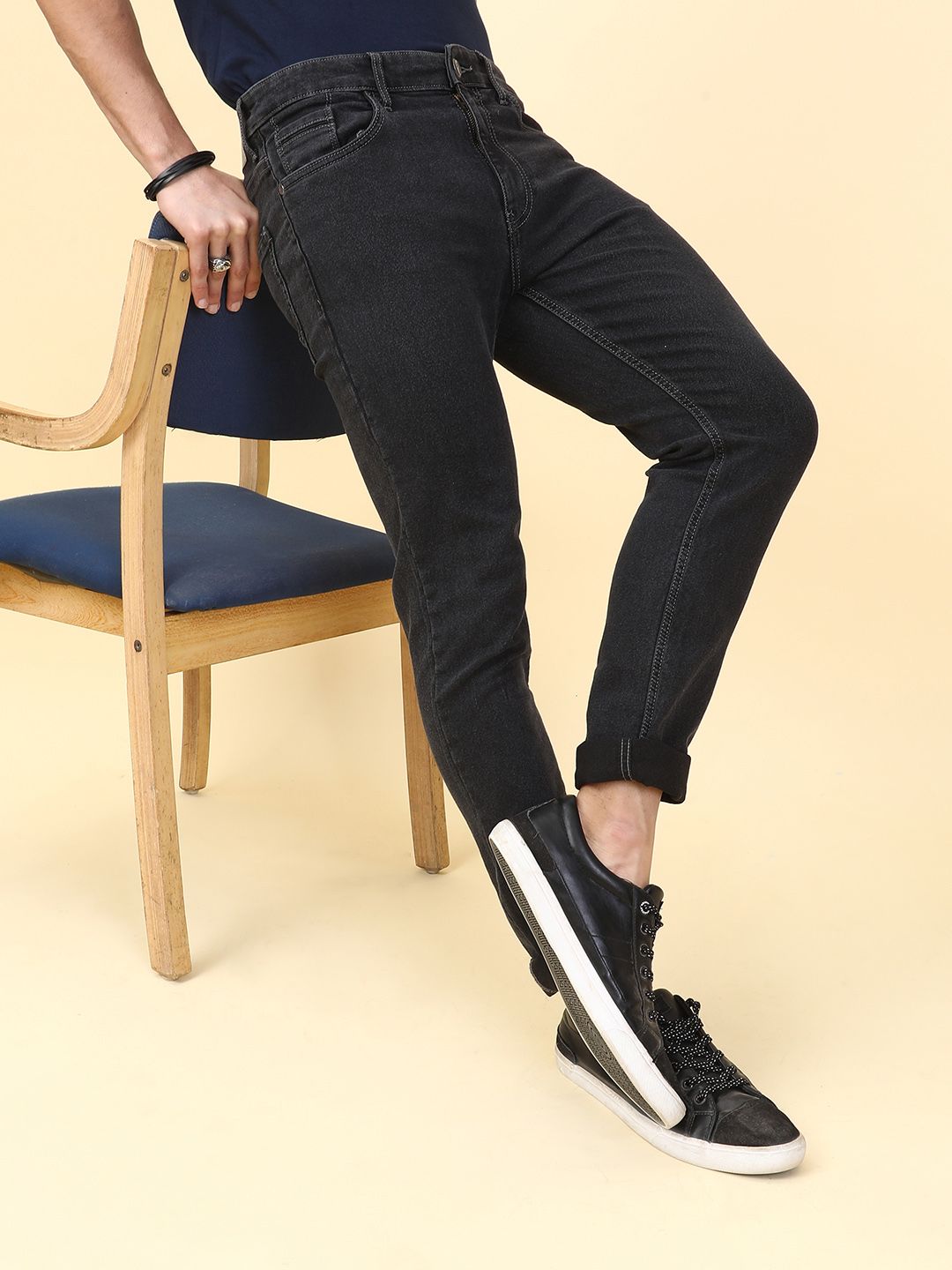 The Indian Garage Co Men Black Slim Fit Mid-Rise Clean Look Jeans